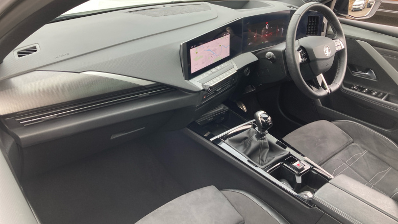 Vauxhall Astra 1.2 Turbo 130 Ultimate 5dr Petrol Hatchback